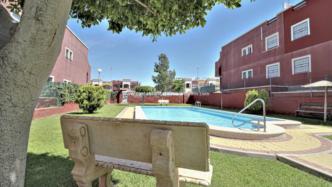 Revente - Apartment - Los Altos