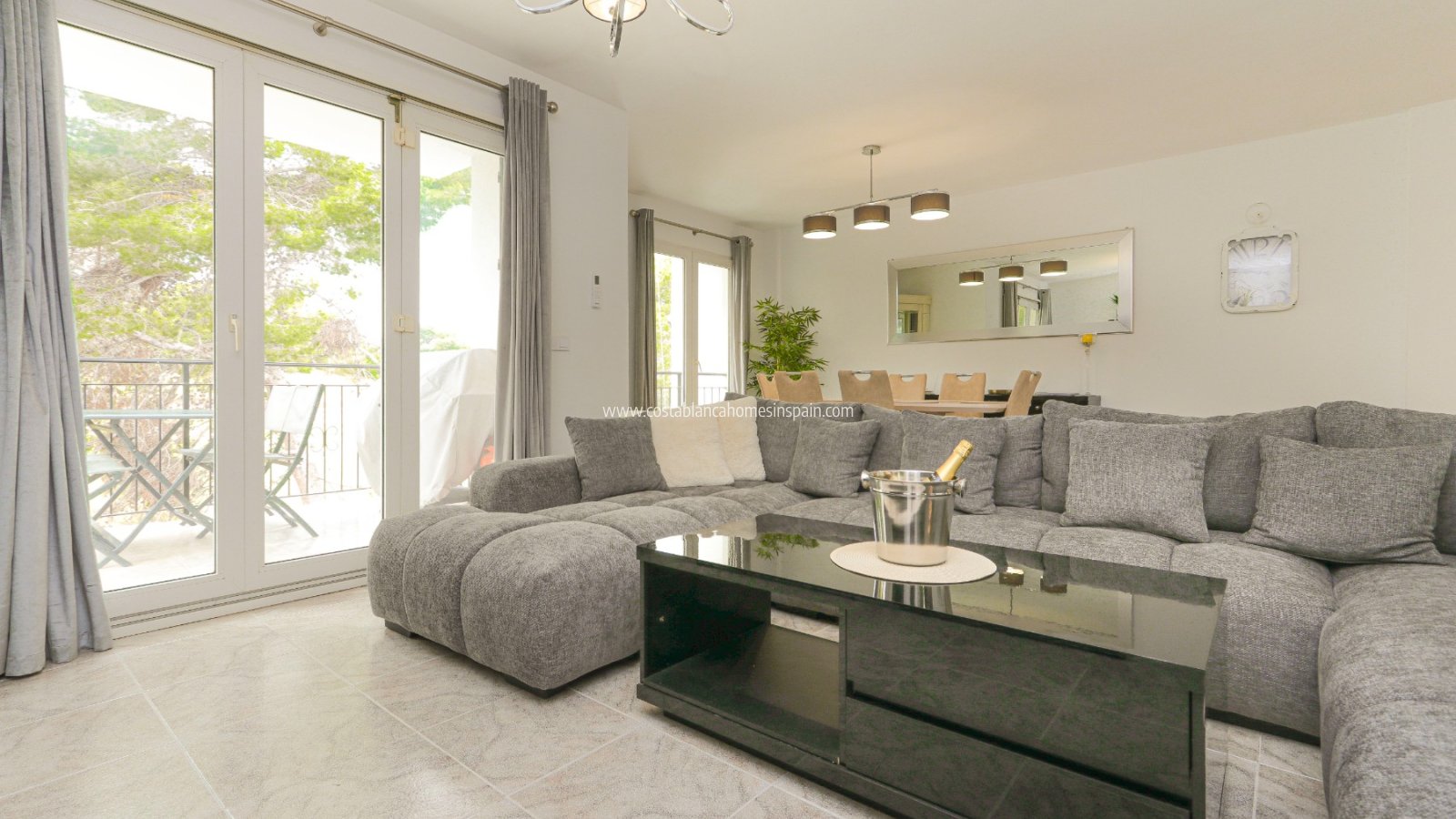 Alquiler a corto plazo - Apartment - Villamartin