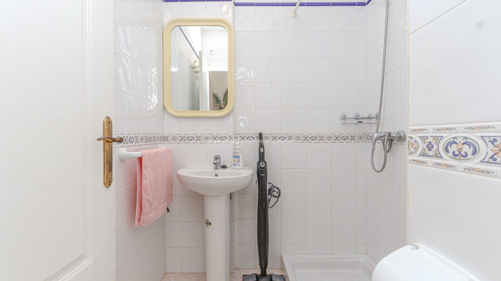 Alquiler a largo plazo - Apartment - La Florida