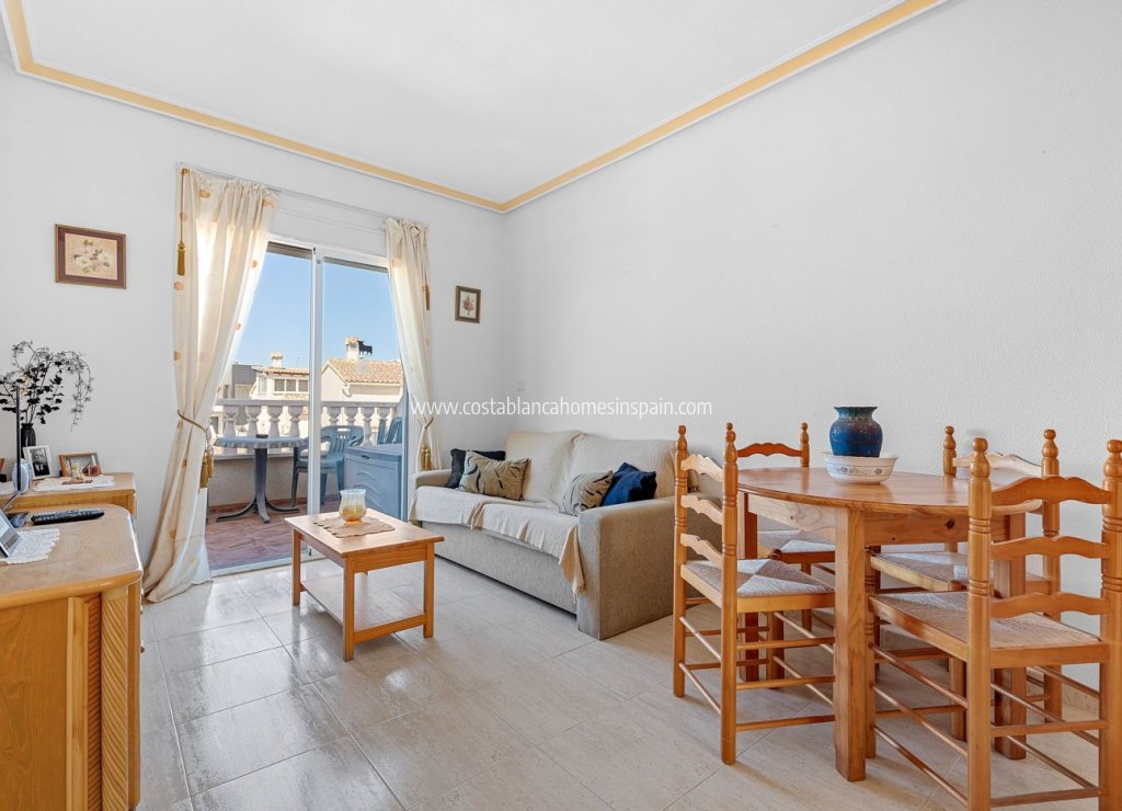 Alquiler a largo plazo - Apartment - Los Altos