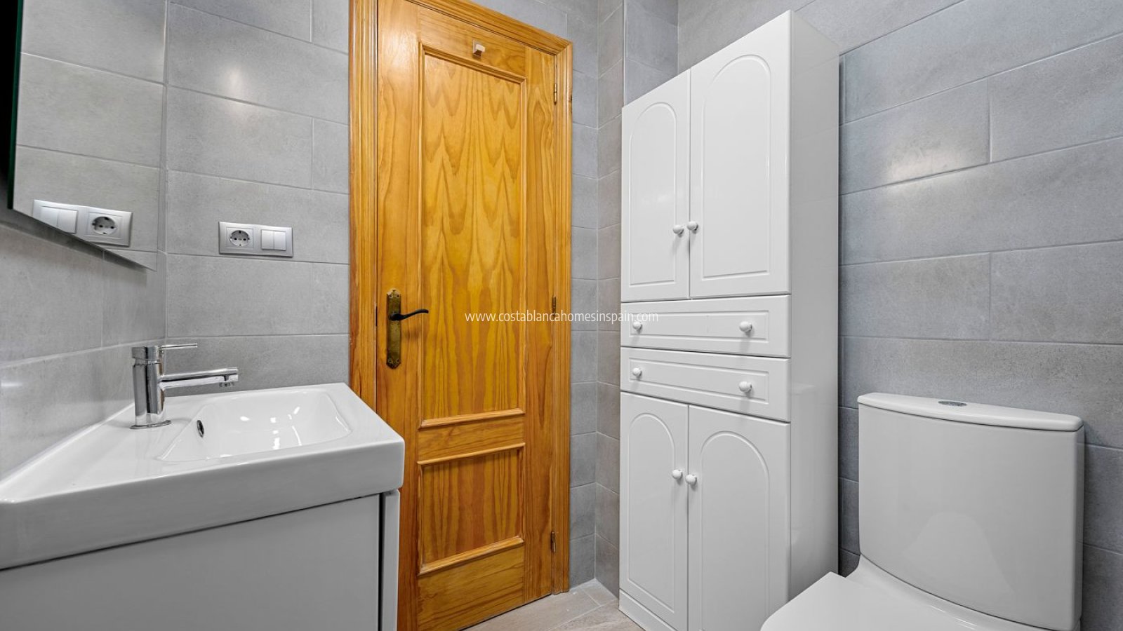 Alquiler a largo plazo - Apartment - Los Altos