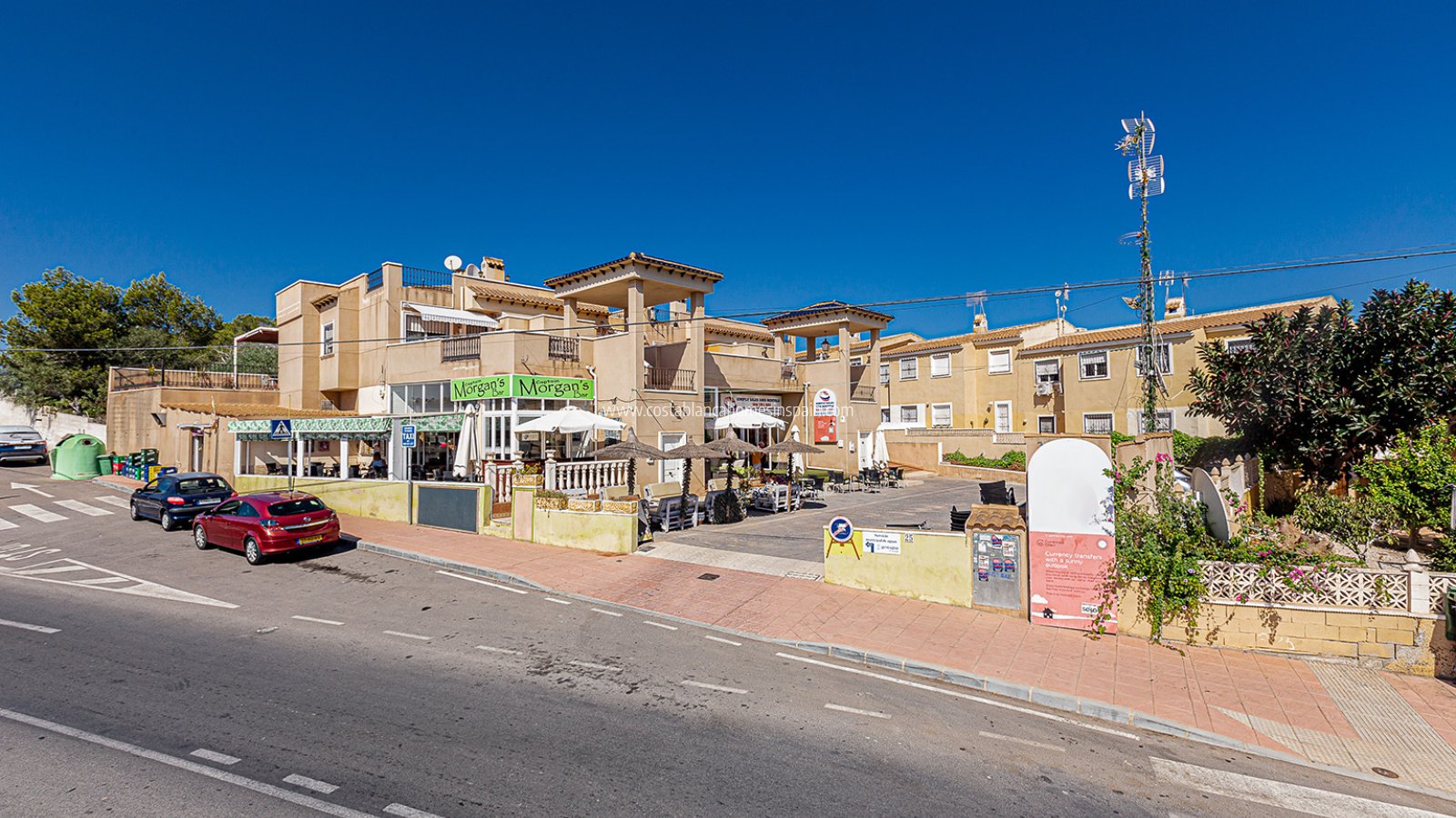 Alquiler a largo plazo - Commercial - Villamartin