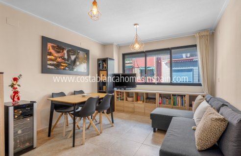 Apartment - Használt - Alicante - Carolinas Bajas