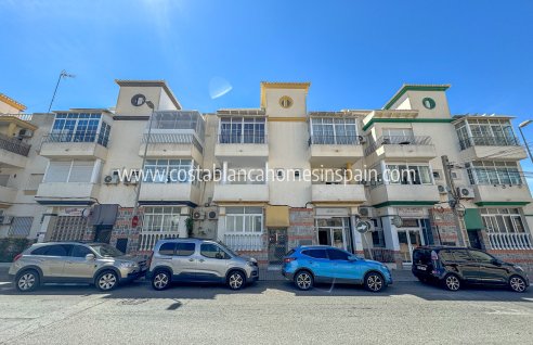 Apartment - Re-salg - Torrevieja - Nueva Torrevieja