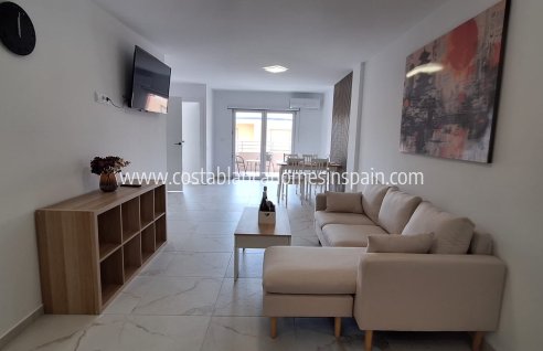 Apartment - Re-salg - Torrevieja - Playa Los Naufragos