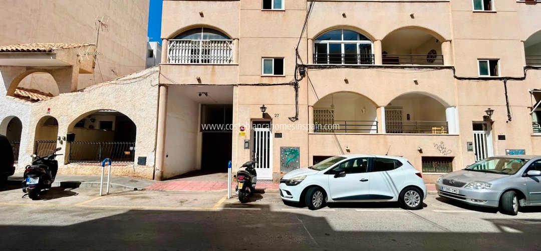 Apartment - Re-salg - Torrevieja - Torrevieja