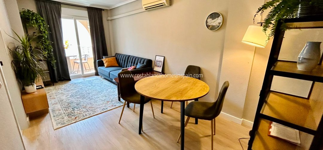 Apartment - Resale - Torrevieja - Torrevieja