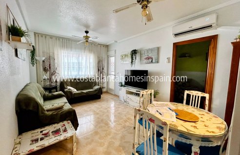 Apartment - Resale - Torrevieja - Torrevieja