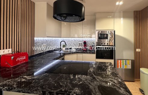 Apartment - Revente - Torrevieja - Torrevieja