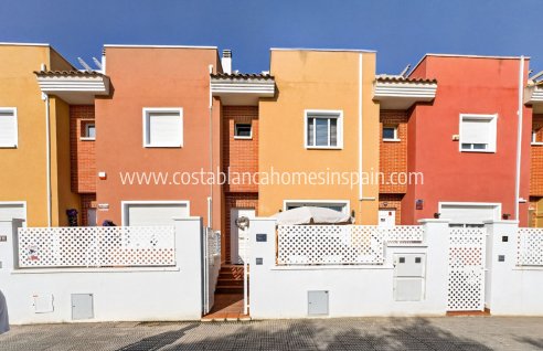 Apartment - Sale - Bigastro - Bigastro