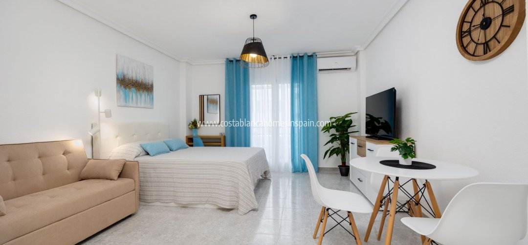Apartment - Sale - Torrevieja - Playa del Cura
