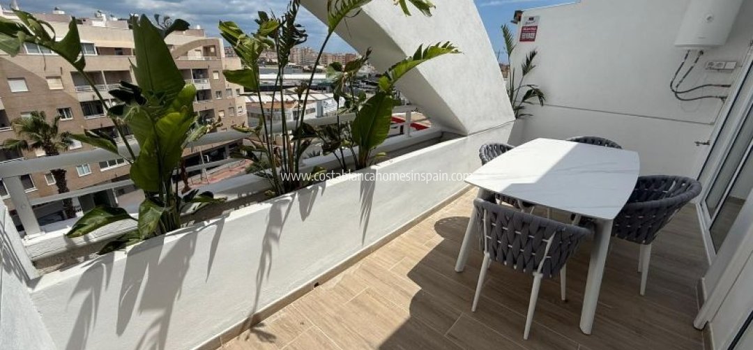 Apartment - Sale - Torrevieja - Torrevieja