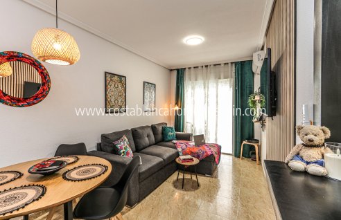 Apartment - Venta - Torrevieja - 1124 DE