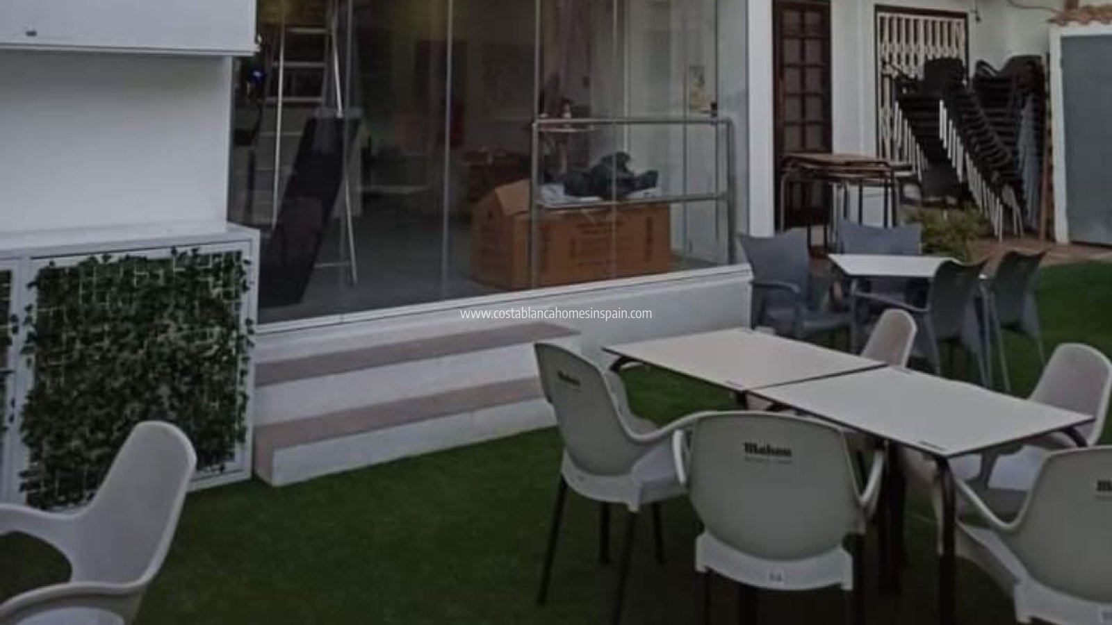 Comercial - Commercial - Playa Flamenca - Costa Blanca South