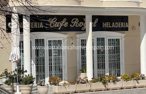 Commercial - Sale - Guardamar del Segura - Guardamar Playa