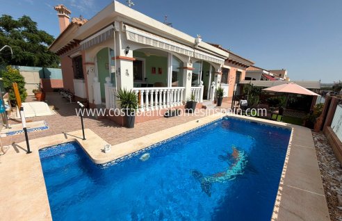 Detached Villa - Használt - Los Montesinos - 