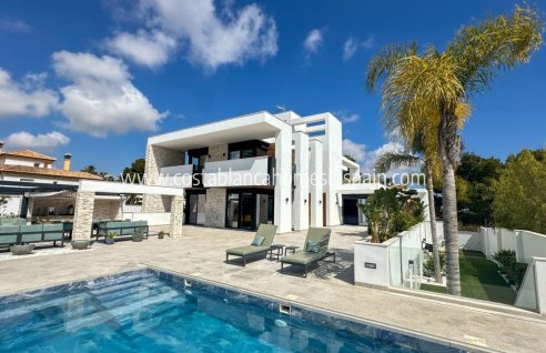 Detached Villa - Használt - Villamartin - 1024 DE