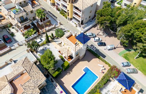 Detached Villa - Használt - Villamartin - Villamartin