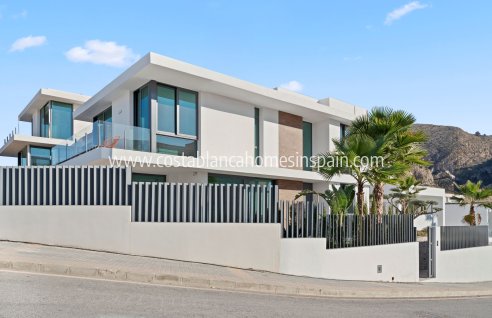 Detached Villa - New Build - Benidorm - Benidorm