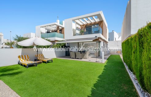 Detached Villa - Re-salg - Orihuela Costa - Villamartin
