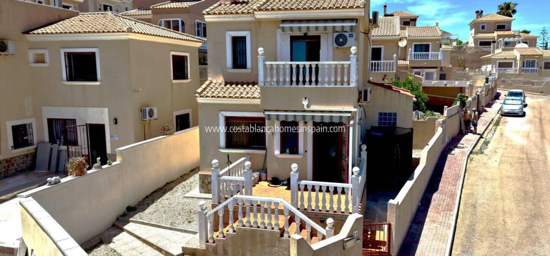 Detached Villa - Re-salg - Villamartin - Costa Blanca