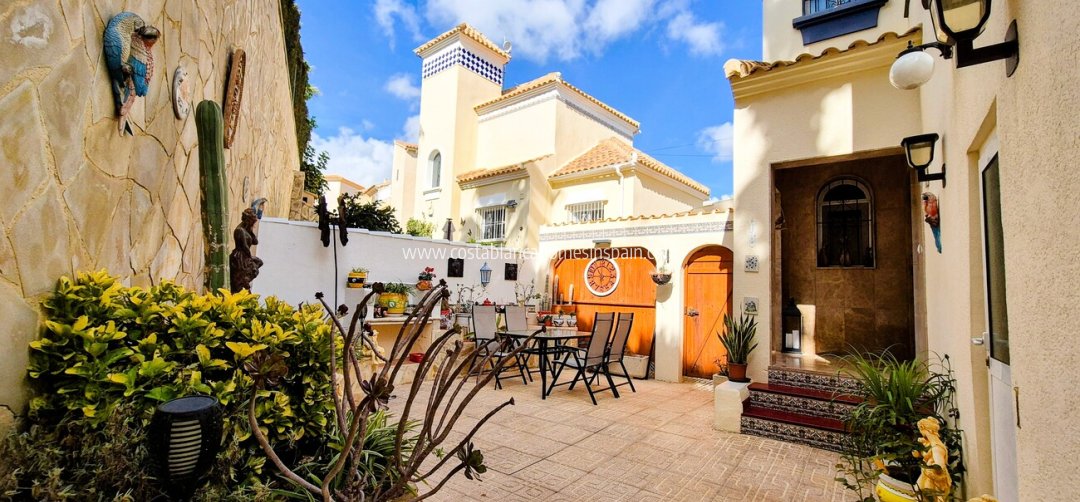 Detached Villa - Re-salg - Villamartin - Villamartin