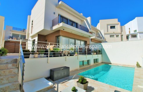 Detached Villa - Re-salg - Villamartin - Villamartin