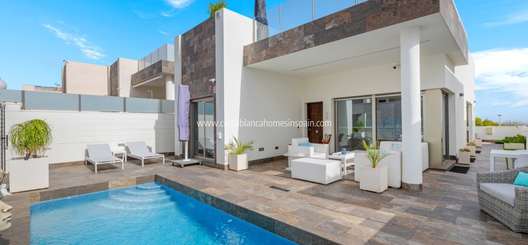 Detached Villa - Resale - Villamartin - Villamartin
