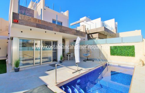 Detached Villa - Resale - Villamartin - Villamartin