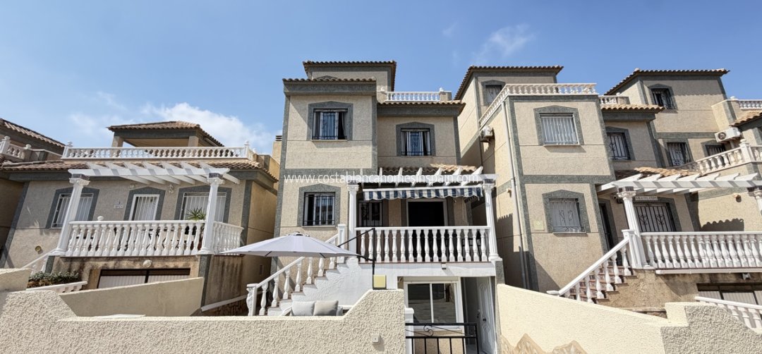 Detached Villa - Resale - Villamartin - Villamartin