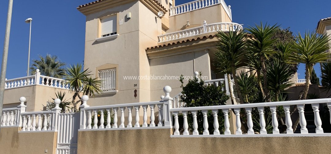 Detached Villa - Revente - Villamartin - Villamartin