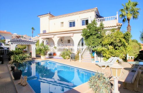 Detached Villa - Sale - Orihuela Costa - Villamartin