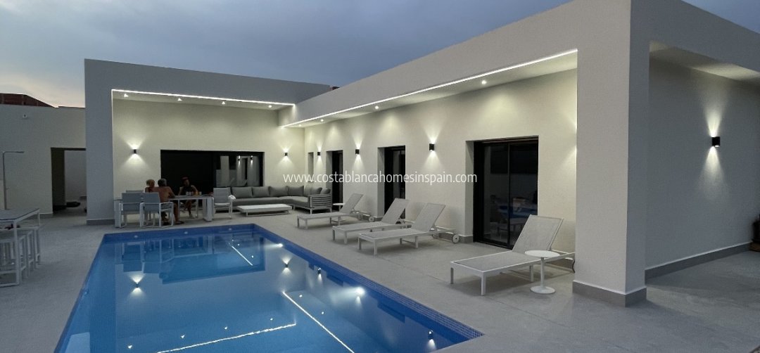 Detached Villa - Új építésű - La Romana - LA ROMANA