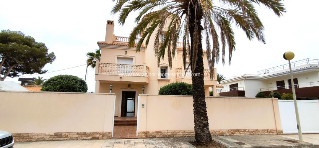 Detached Villa - Venta - Cabo Roig - Cabo Roig