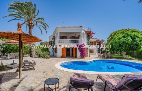 Detached Villa - Venta - Cabo Roig - Cabo Roig