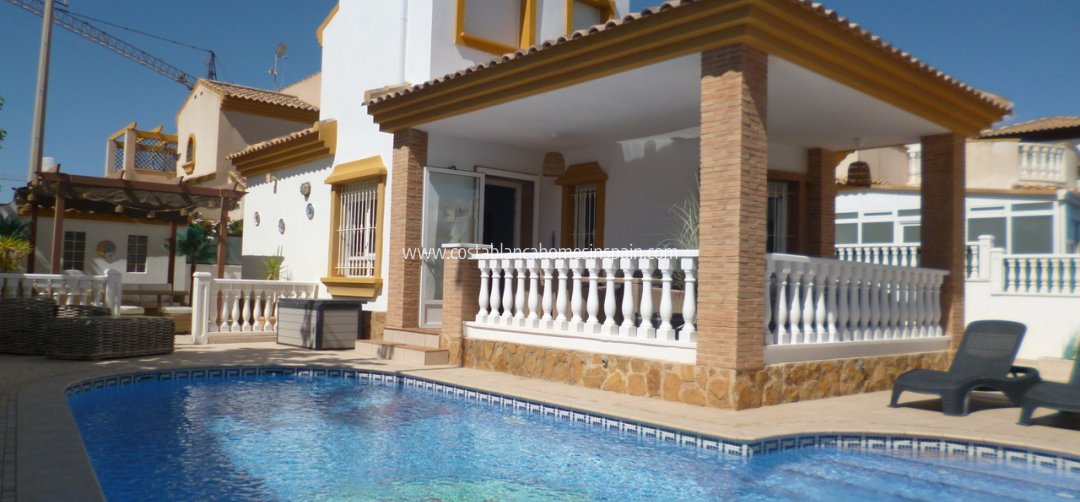 Detached Villa - Venta - Pilar de La Horadada - Pilar de la Horadada