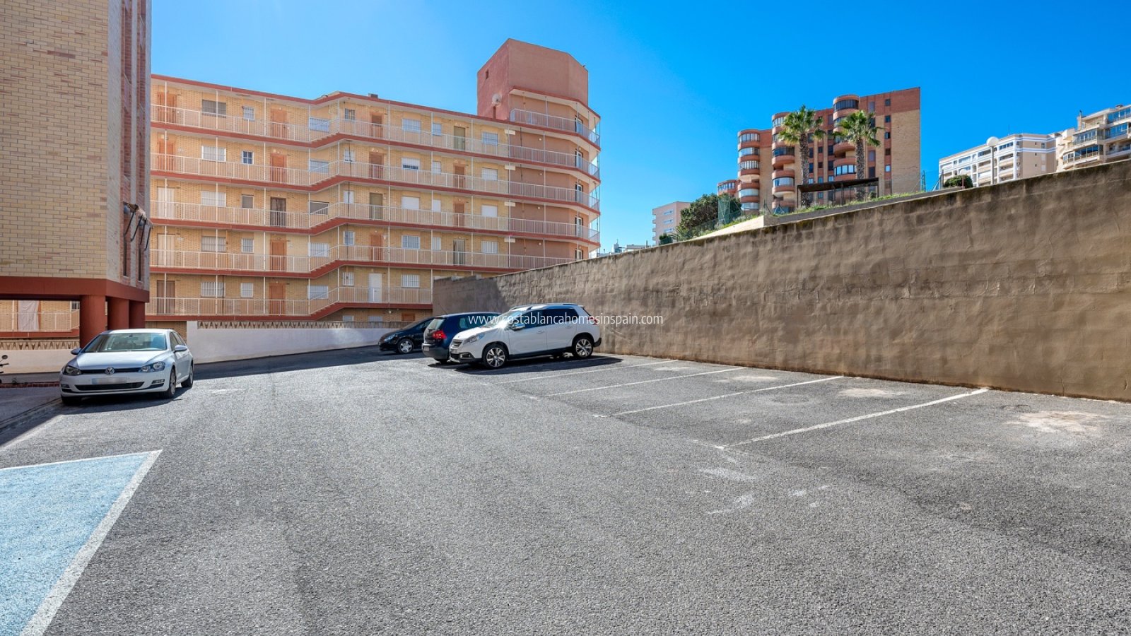 Használt - Apartment - Arenales del sol - Segunda linea playa
