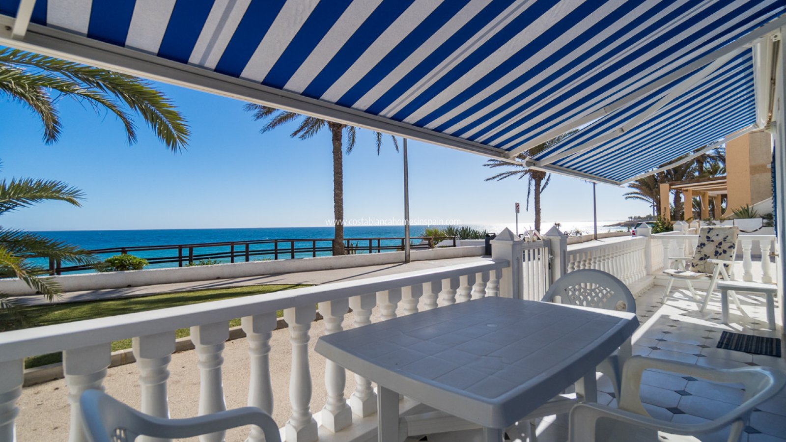 Használt - Apartment - Mil Palmeras - Beach