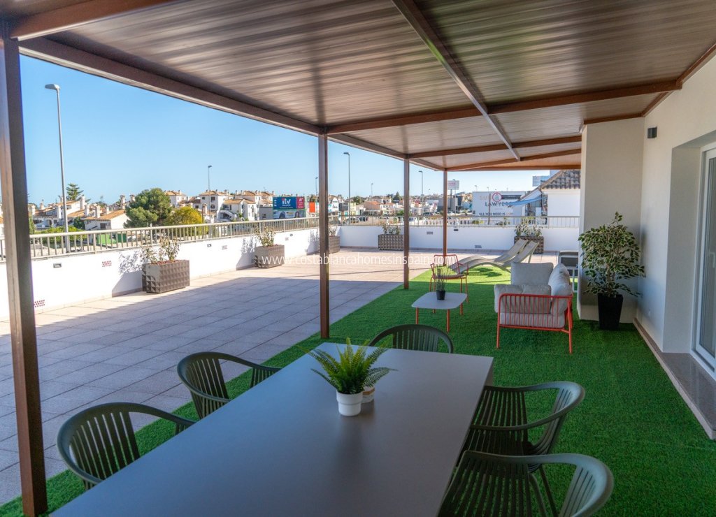 Használt - Apartment - Orihuela Costa - La Zenia