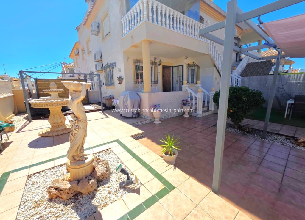 Használt - Apartment - Orihuela Costa - Villamartin