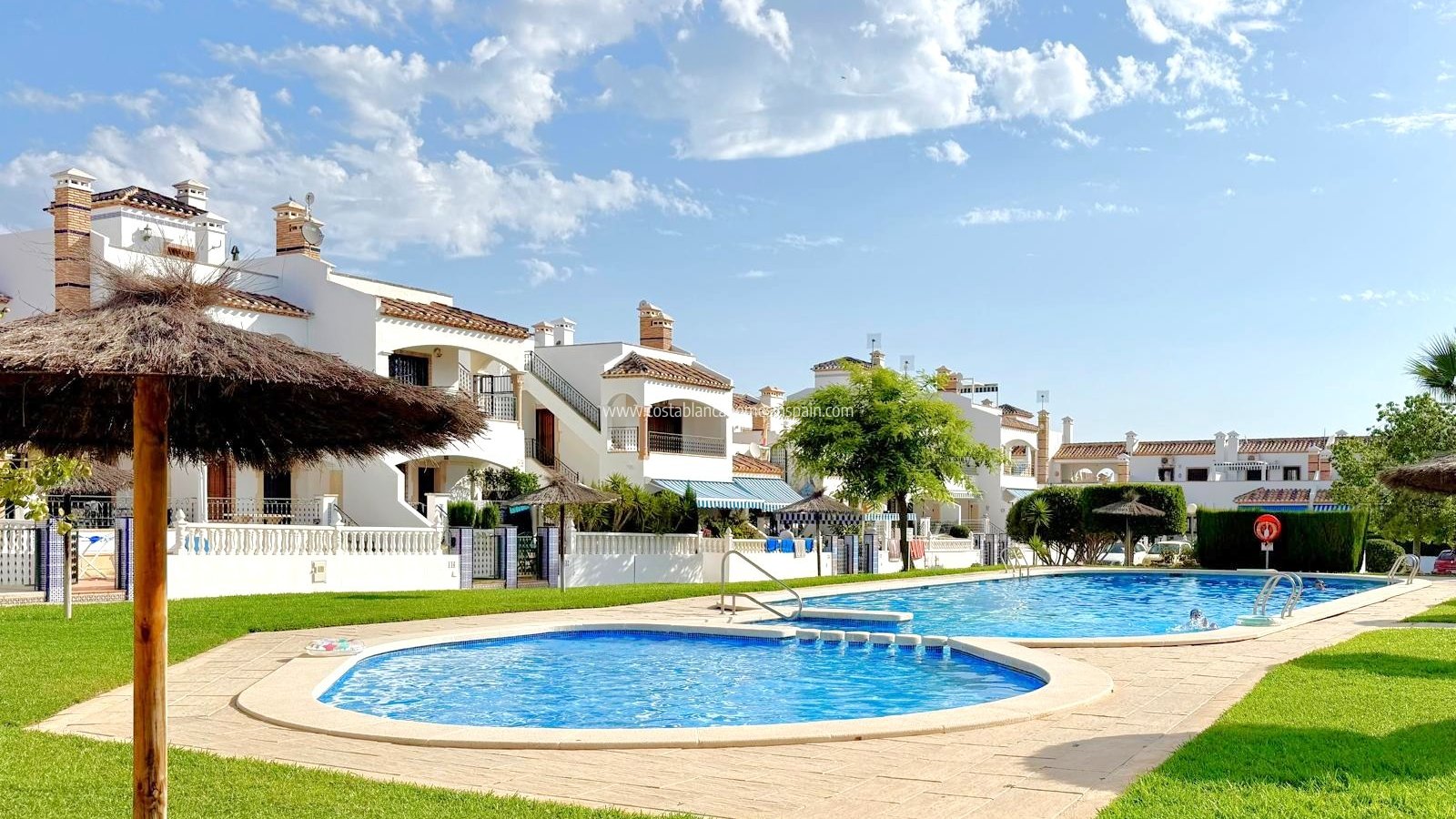 Használt - Apartment - Orihuela Costa - Villamartin