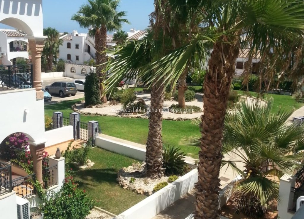 Használt - Apartment - Orihuela Costa - Villamartin