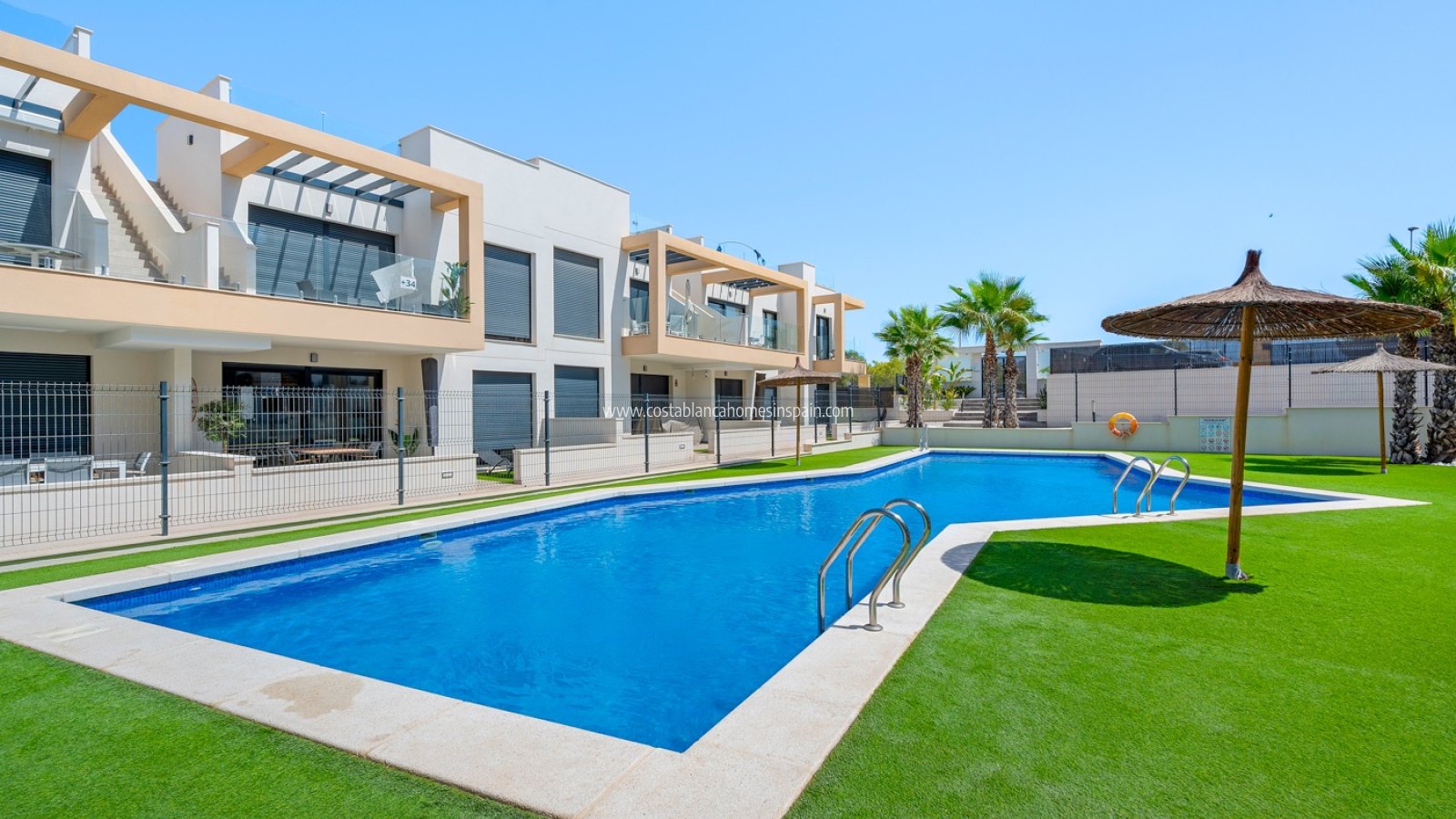 Használt - Apartment - Orihuela Costa - Villamartin