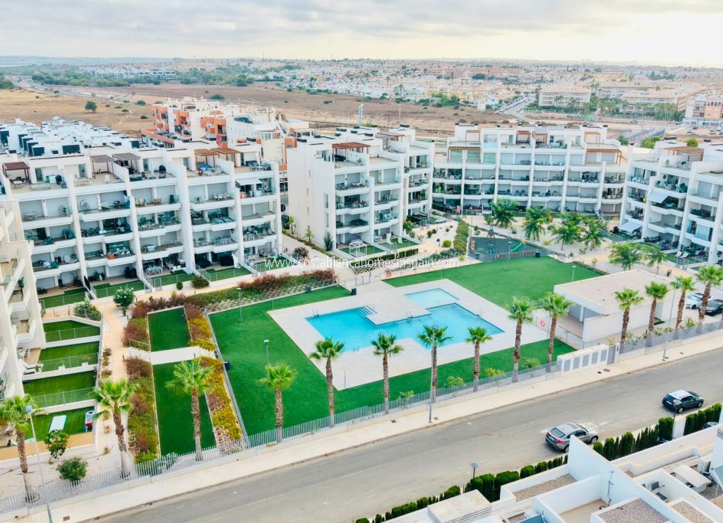 Használt - Apartment - Orihuela Costa - 
