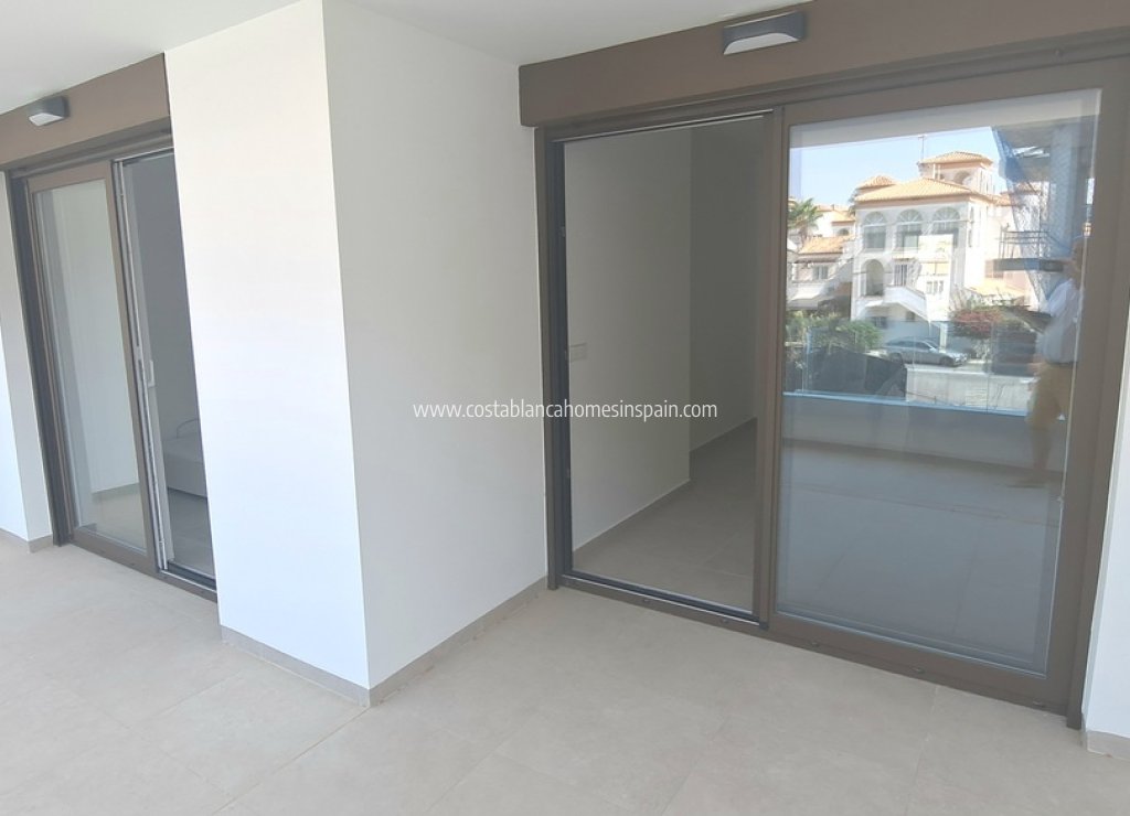 Használt - Apartment - Playa Flamenca - Costa Blanca