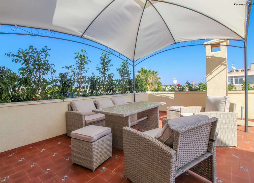 Használt - Apartment - Punta Prima - Beachside