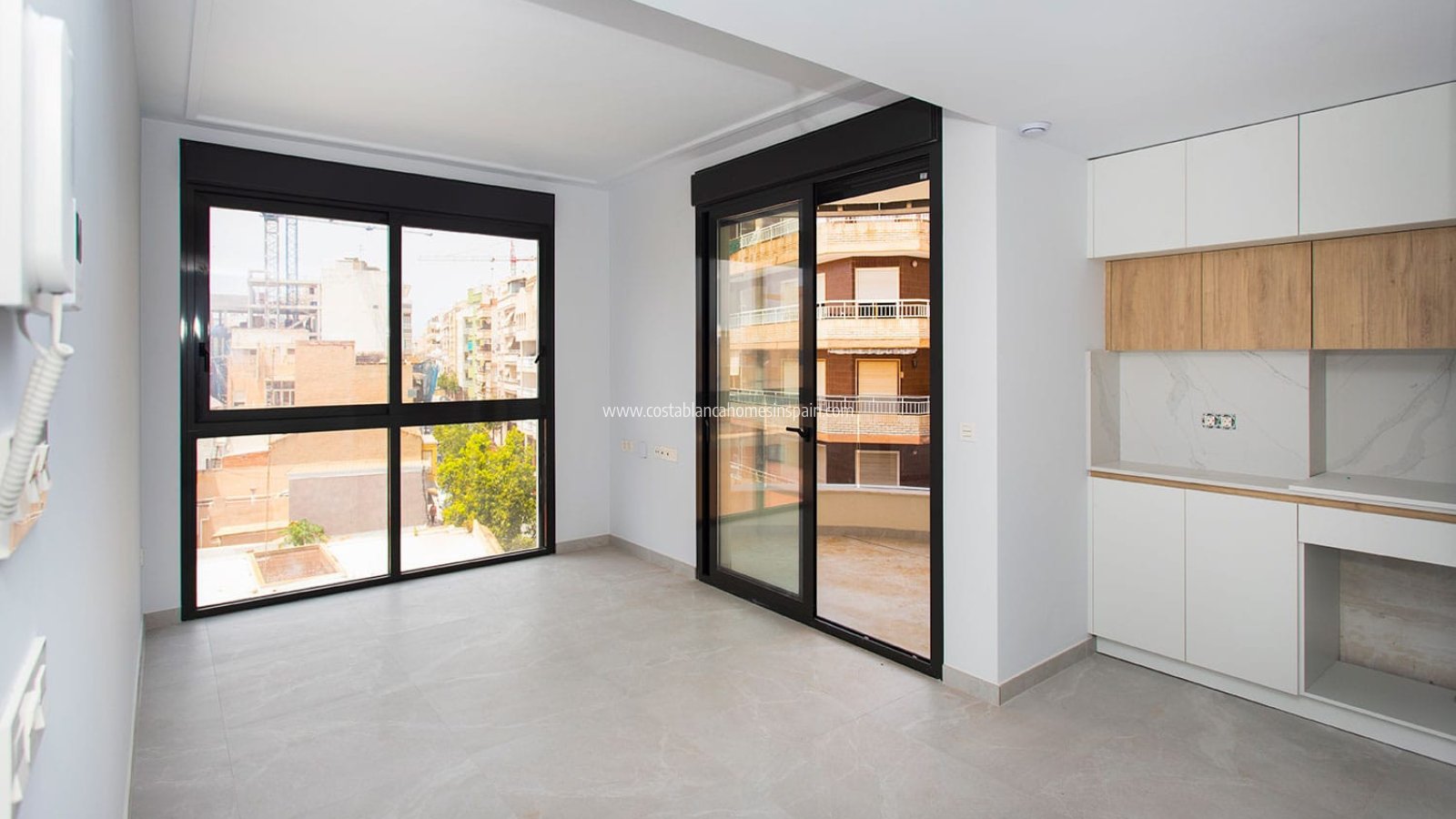 Használt - Apartment - Torrevieja - Beach