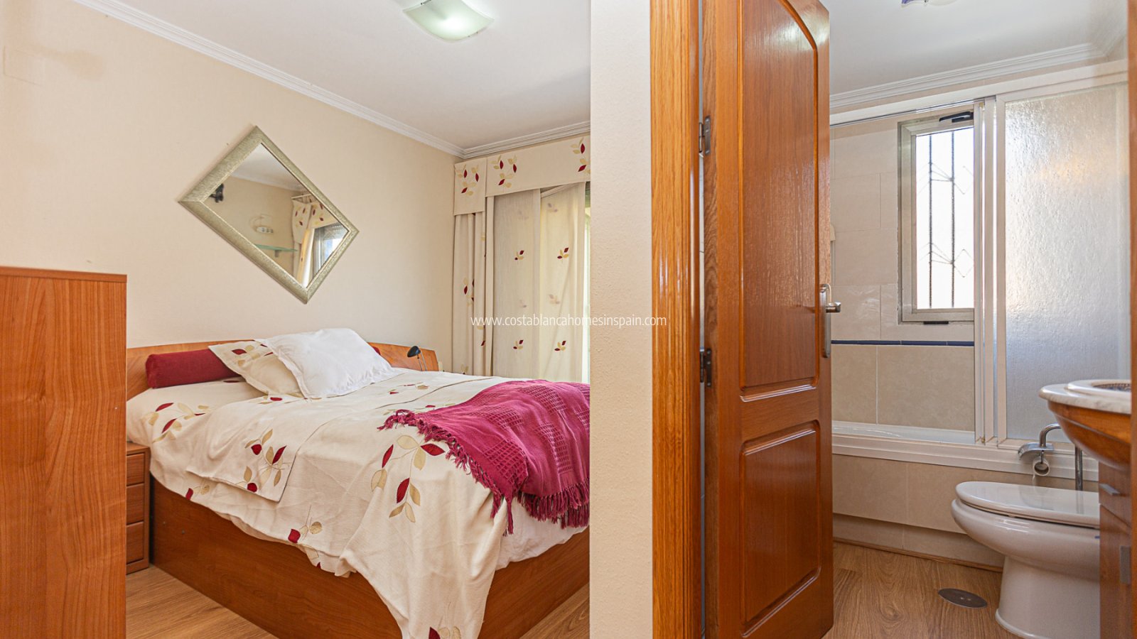 Használt - Apartment - Torrevieja - Beach