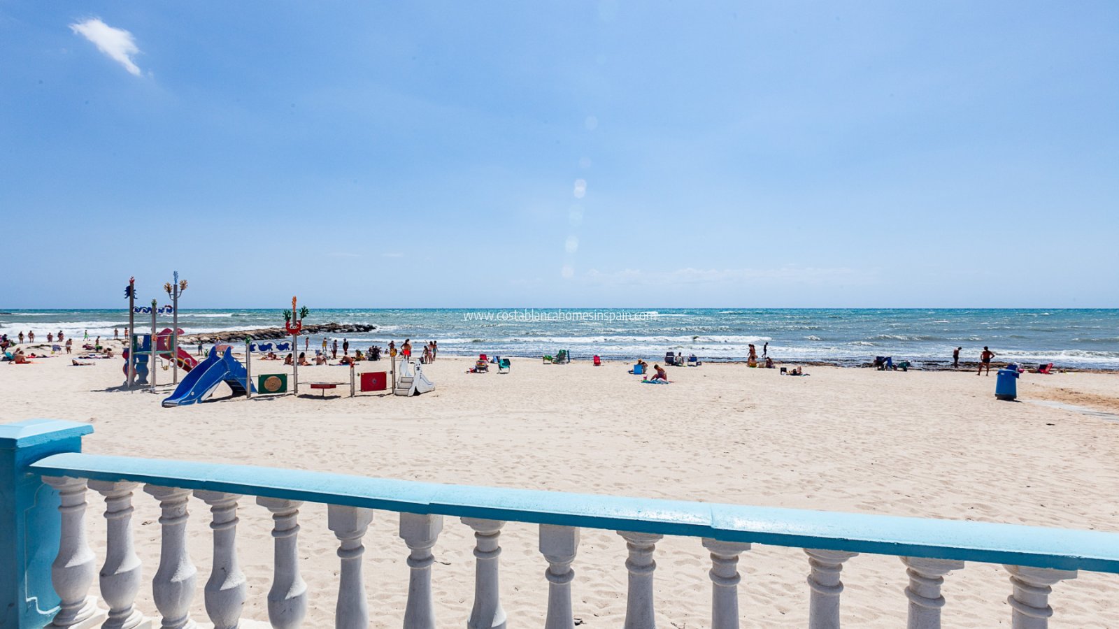 Használt - Apartment - Torrevieja - Beach