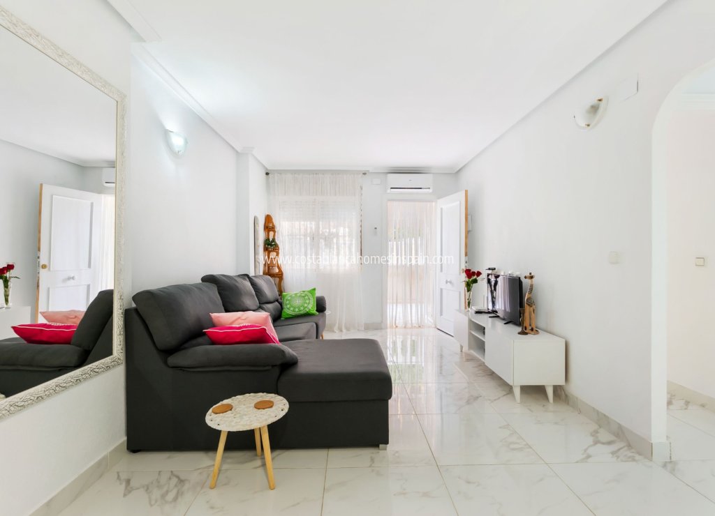 Használt - Apartment - Torrevieja - Centro